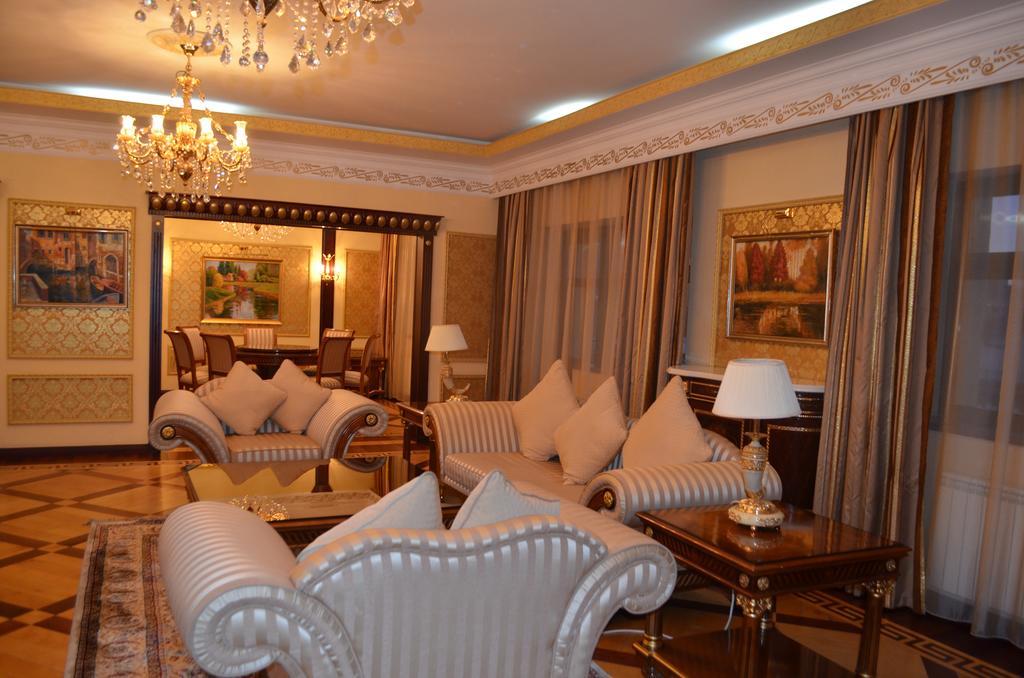 Astana Park Hotel Room photo